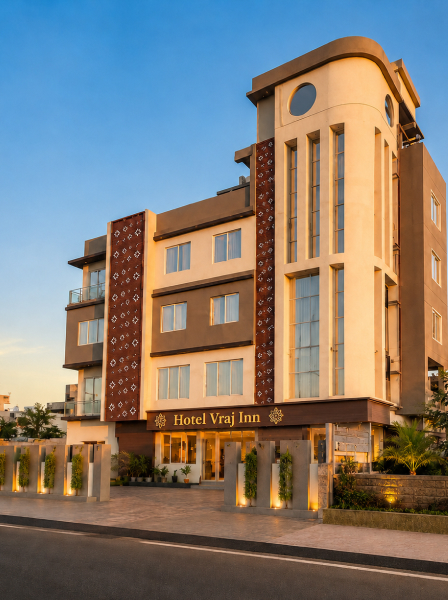Hotel Vraj Inn