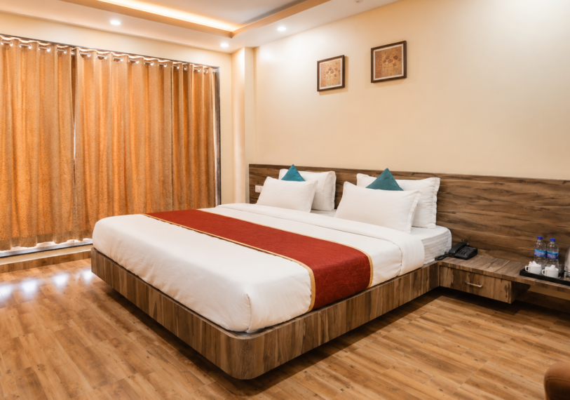 Hotel Vraj Inn Super Deluxe Room
